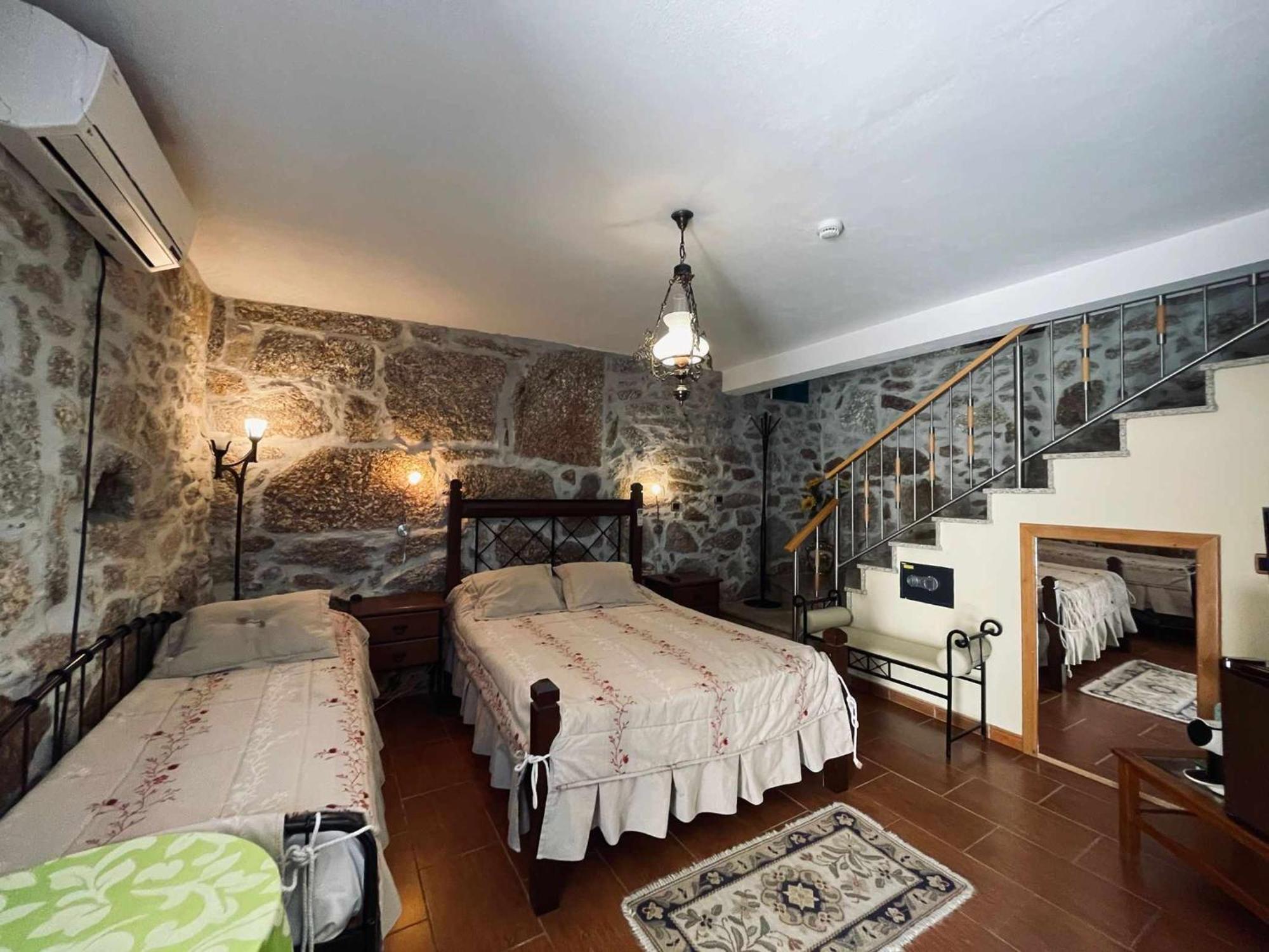 Quinta Do Moinho Turismo De Natureza Aldeia Vicosa Bagian luar foto