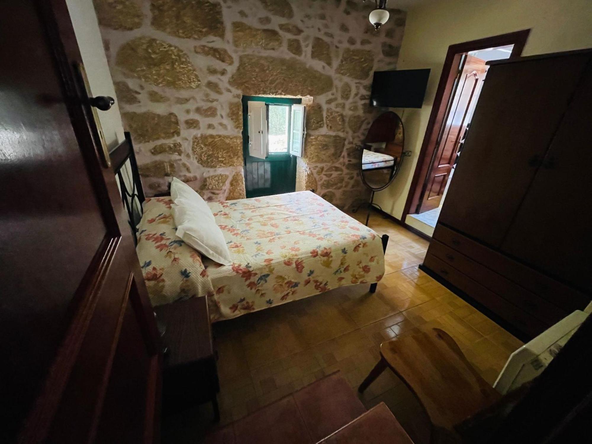Quinta Do Moinho Turismo De Natureza Aldeia Vicosa Bagian luar foto